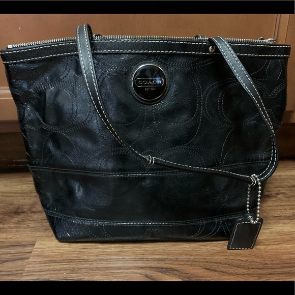 Black Coach Tote - Picture 1 of 2